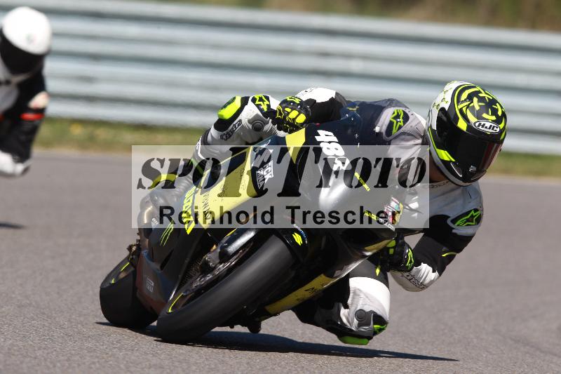 Archiv-2022/07 16.04.2022 Speer Racing ADR/Gruppe gelb/488